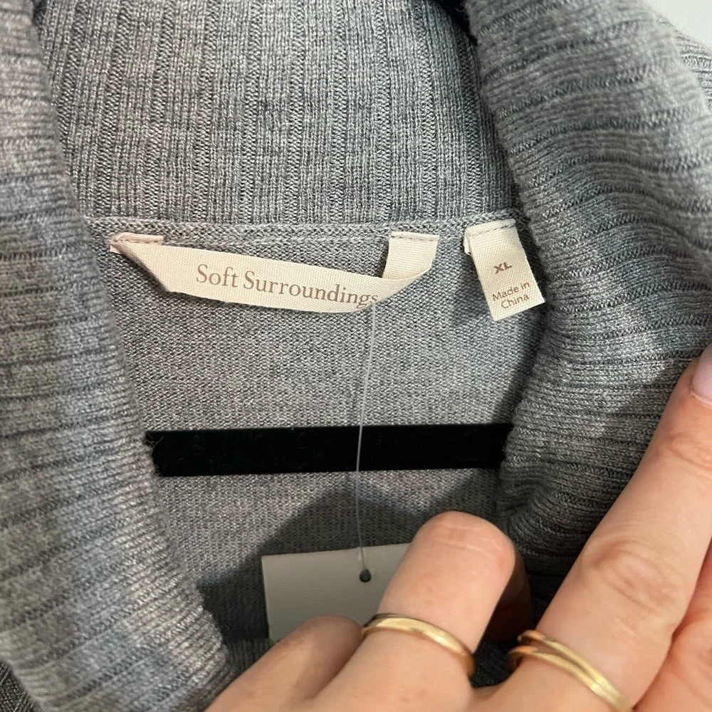 Soft Surroundings Gray Cowl Neck Sweater Raw hem detail size XL
